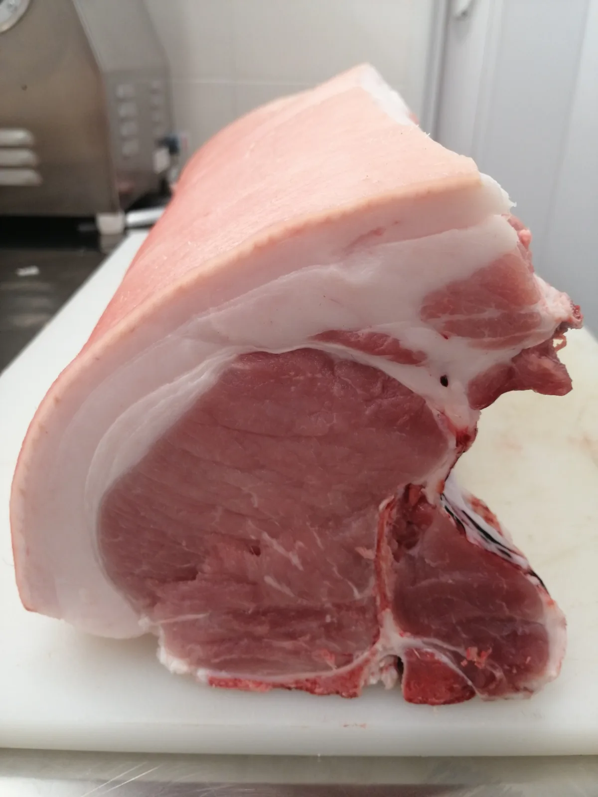 Lombatina di Maiale con Cotica 1 Kg
